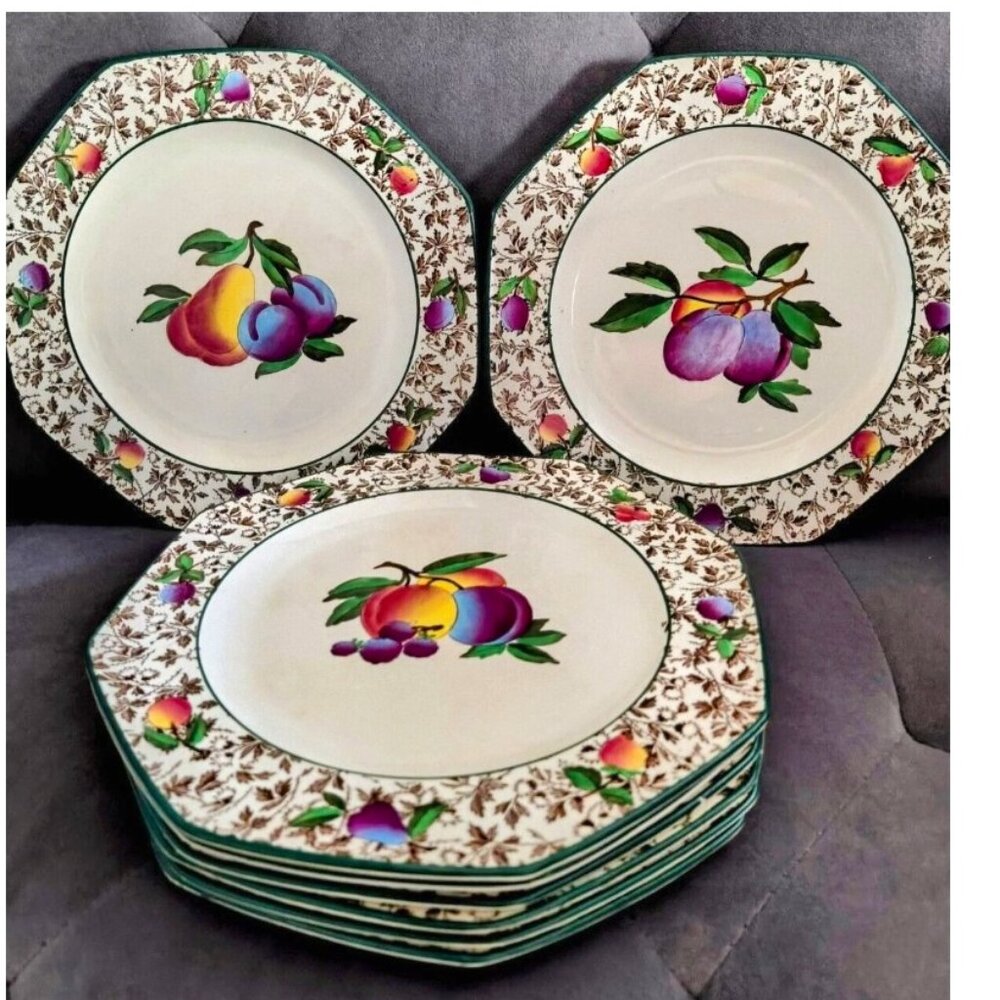 Antique Wedgwood England Plates Set Of 8